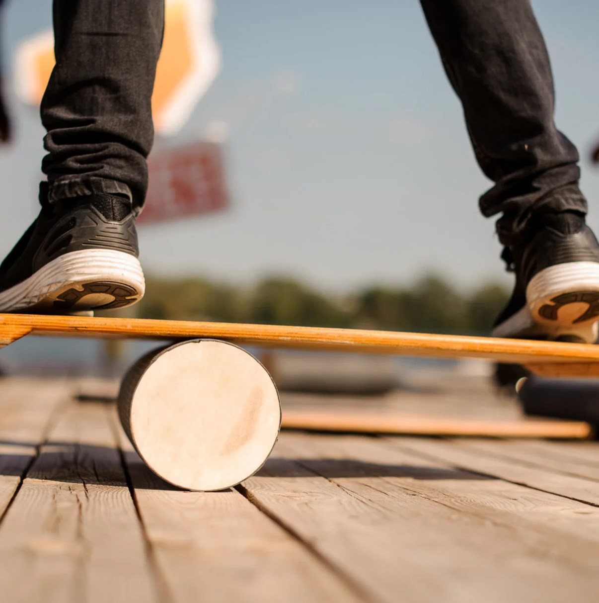 Wobble Board Balance - 確かに子供用木製ロッカー ヨガバランスボードトレーナー ホームエクササイズ ウエストフィットネス ウォブルボード ボディビルディング